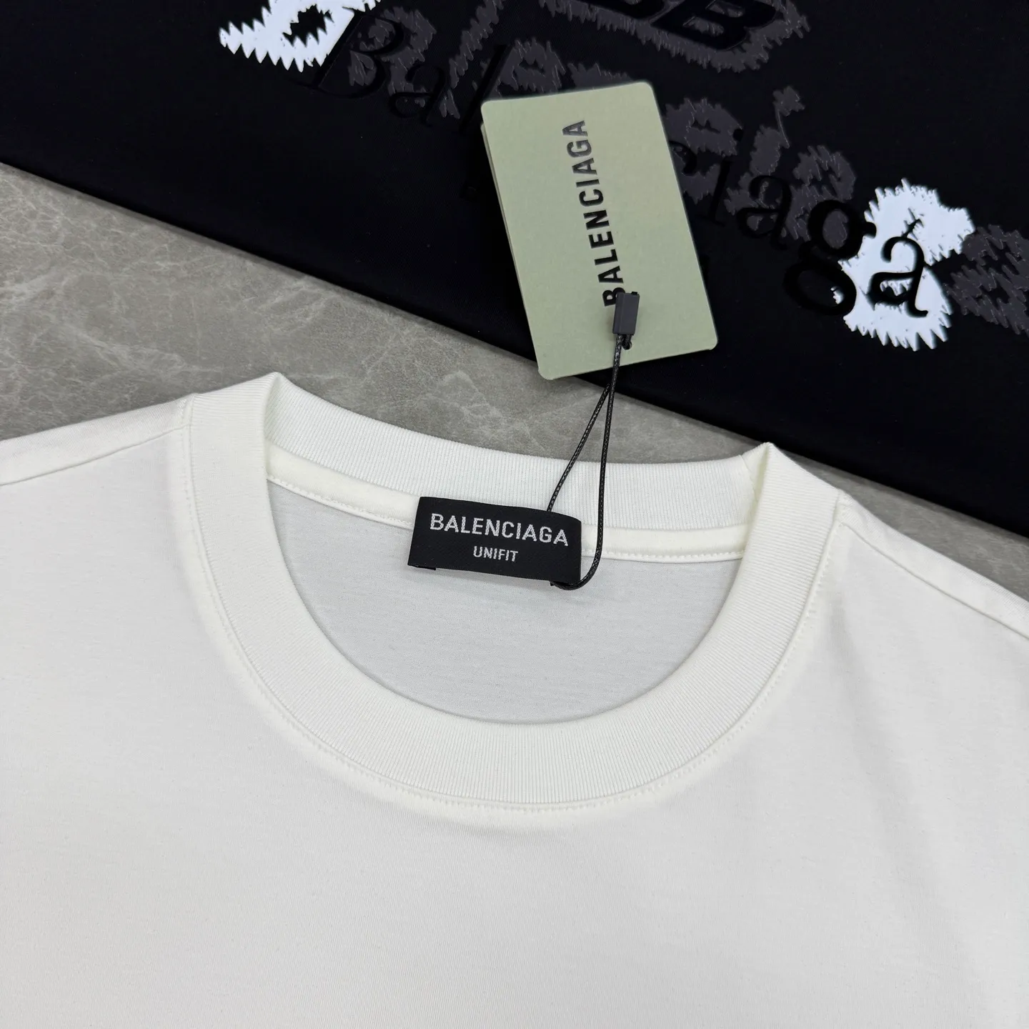 ⚜️Balenciaga New Arrival T ❤️ 190g ， . Breathable， ！ “BB” ， ， ✨ ！ ：Black.White.Sizes：M-3XL ！（S 4XL ）175/145 XL